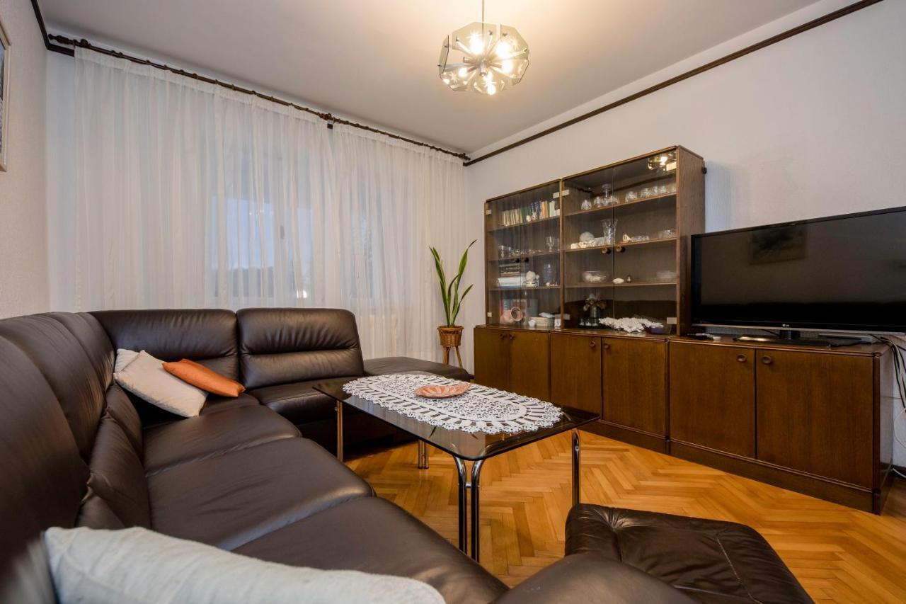 Apartments And Rooms Bolero Раб Экстерьер фото